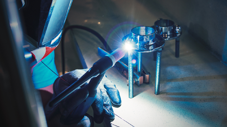 Driving Excellence – The Essential Benefits of Laser Plastic Welding for the Automotive Industry