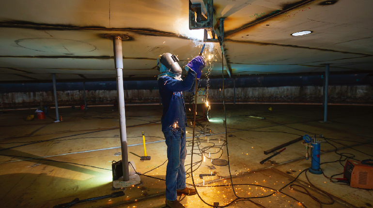 The science of industrial light – Enhancing machine vision with custom fiber optic solutions