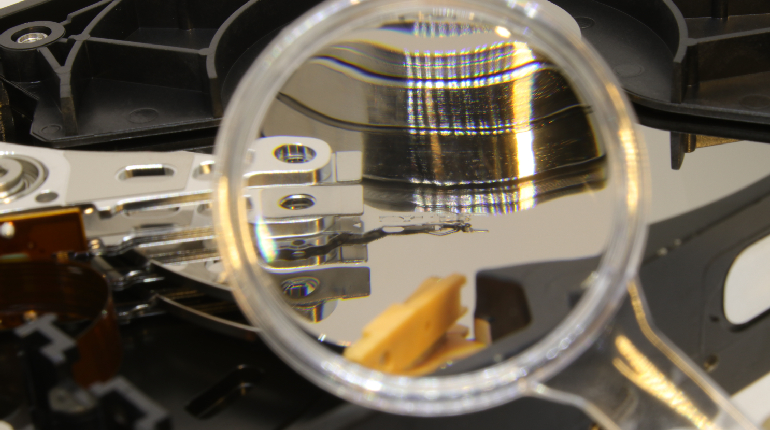 High-contrast laser marking on an aluminum automotive part